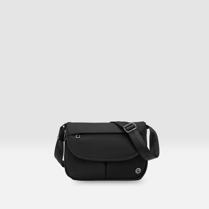 - Bags & Backpacks - Zoomlite