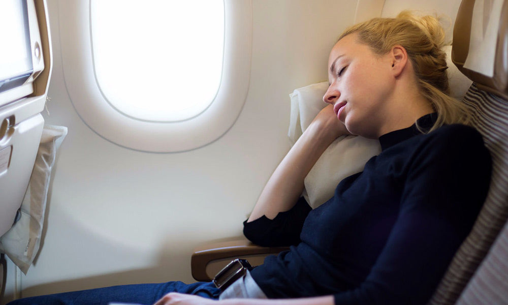 How to Survive Long Flights: A Guide to Travelling in Comfort