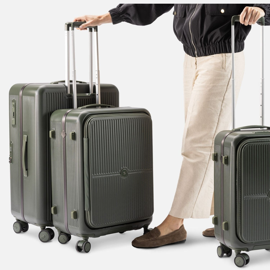  - Luggage - Zoomlite