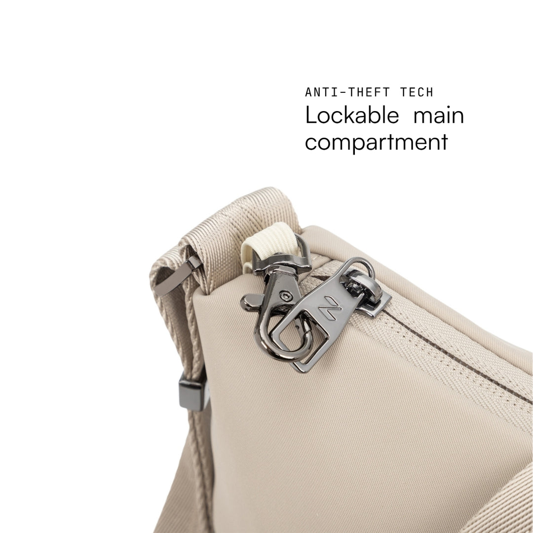  - Bags &amp; Backpacks - Zoomlite