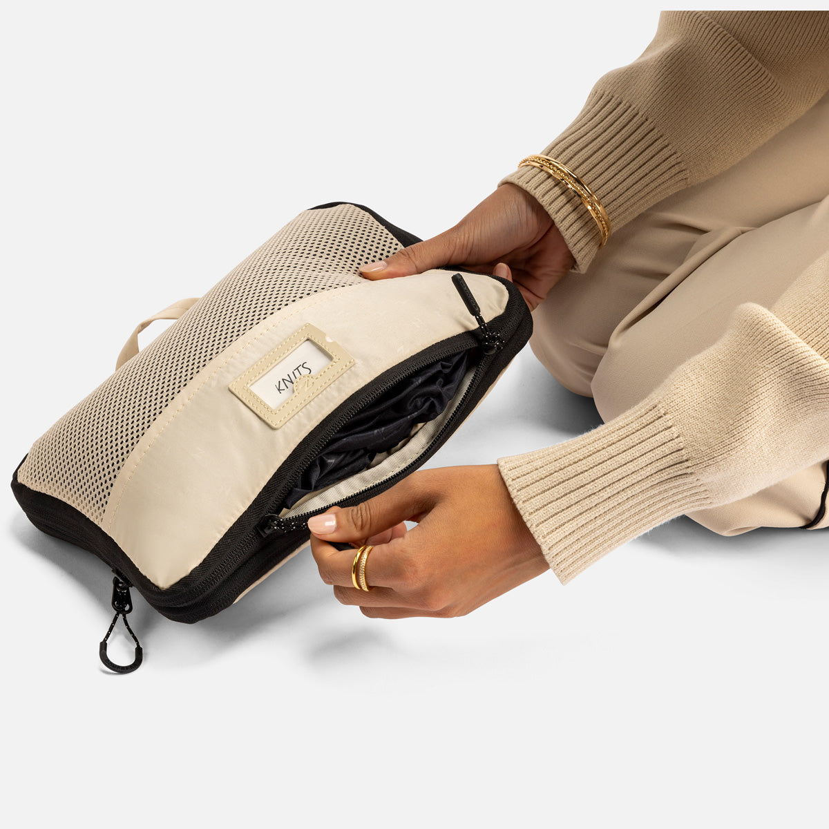 2. You fit more in the same suitcase.