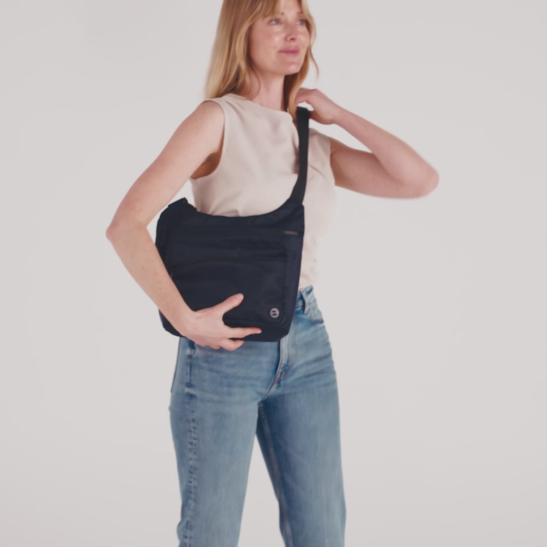 Aspen Sport Crossbody Pack