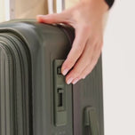 Glide Elite Carry-On Pro