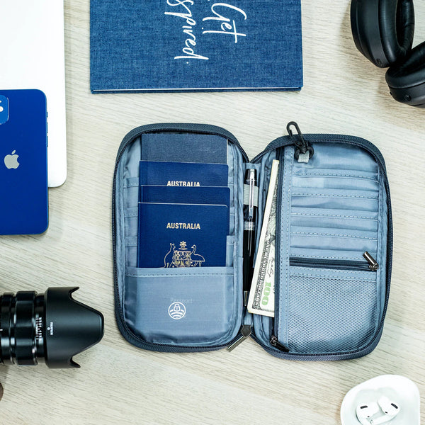 Leather Travel Wallets & Passport Holders Family Travel Wallets