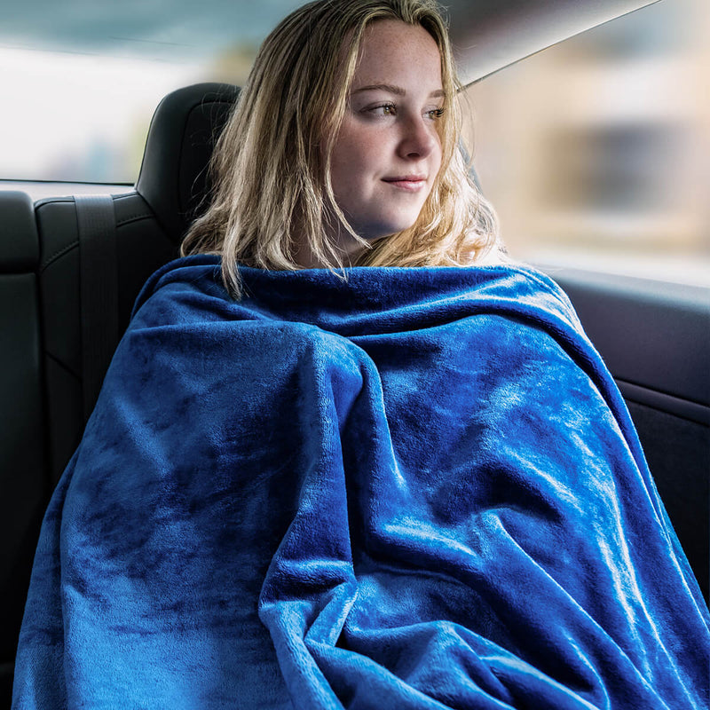 Packable Travel Blanket | Folds Compact | Zoomlite - Accessories - Zoomlite