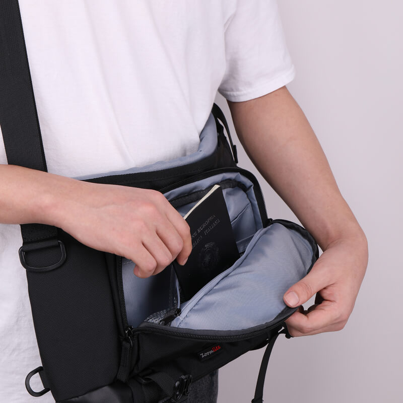 Billy Laptop Messenger#choose-colour_black