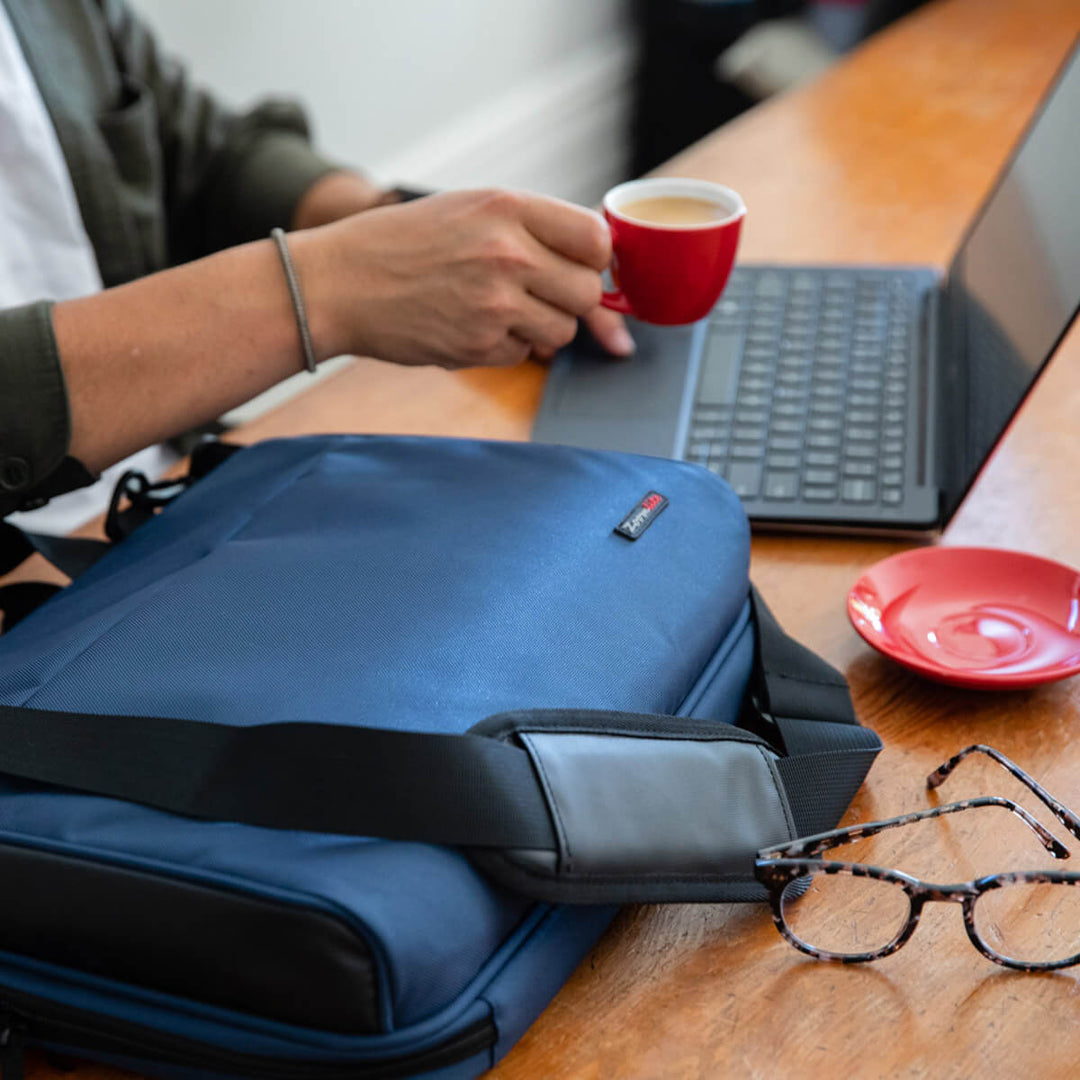 Hampton Slim Laptop Satchel#choose-colour_navy