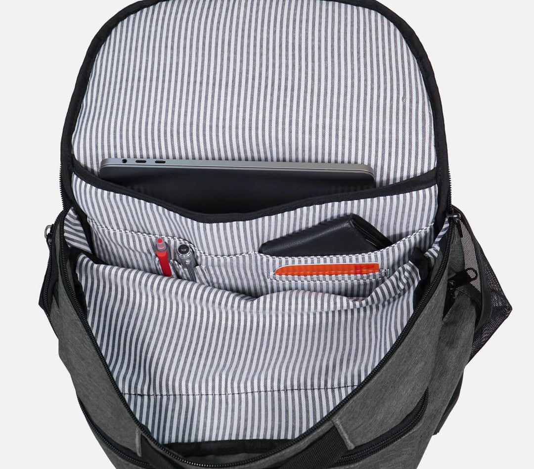 Comfortable computer backpack for 15" laptop carry#colour_grey